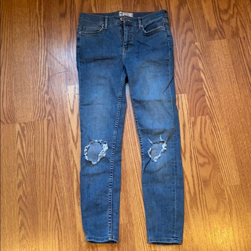 Free People Busted Knee Skinny Jeans - Picture 2 of 6